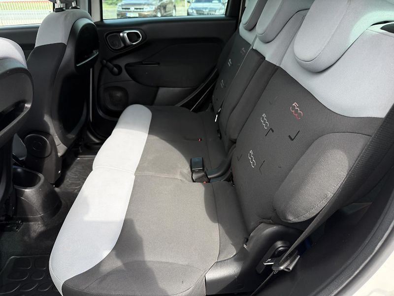 Fiat 500L 1.6JTD 105 LIVING ČR - fotka 16 z 17