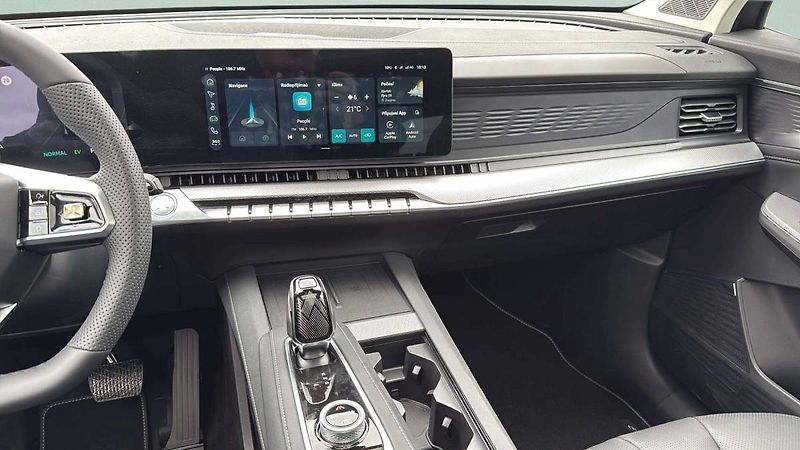 MG Ostatní S9 PHEV EXCLUSIVE (220 kw/ 299 - fotka 15 z 28