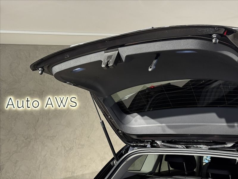 Škoda Enyaq 80 LED Matrix Assist Kamera - fotka 13 z 48