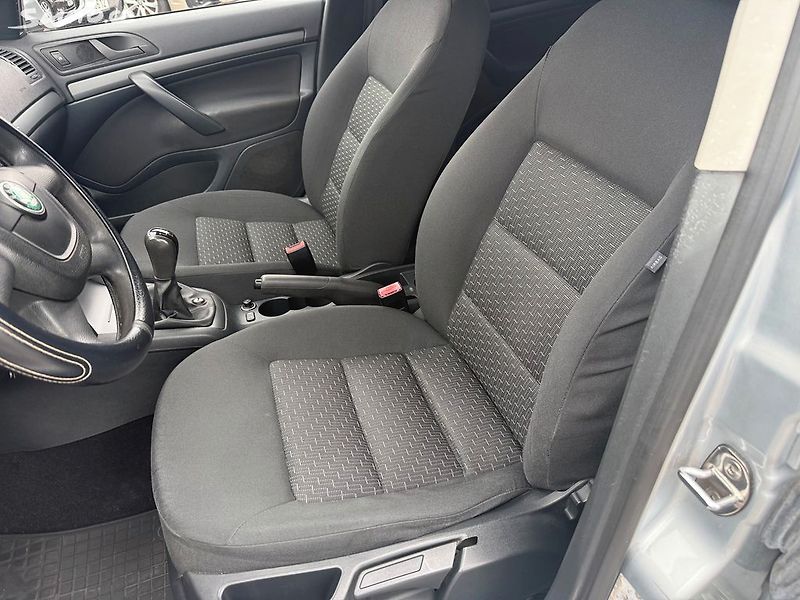 Škoda Octavia 1.6 TDI 77kW - fotka 22 z 28