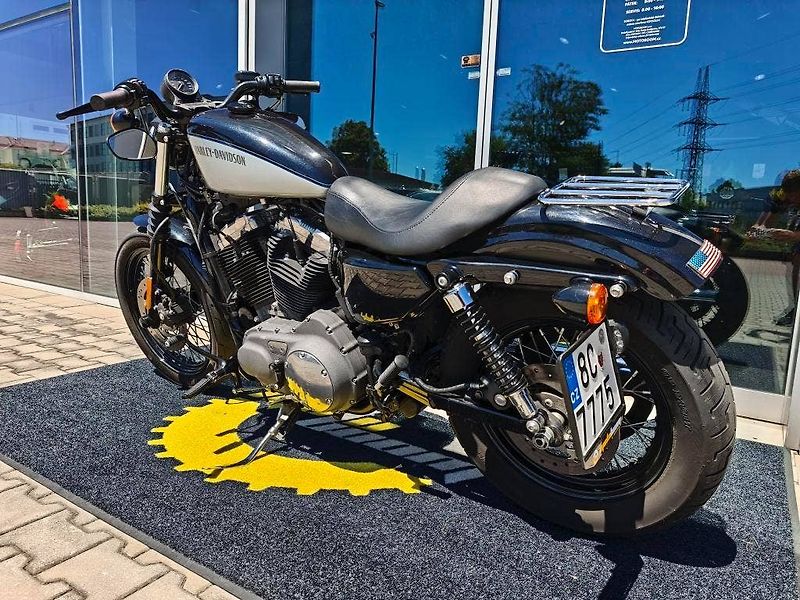 Harley-Davidson XL 1200N Sportster 1200 Nightster (2012) - fotka 5 z 19