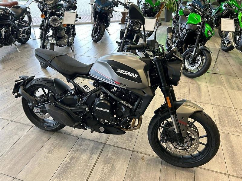 Moto Morini Seiemmezzo (2026) STR 650 2026 - fotka 1 z 3