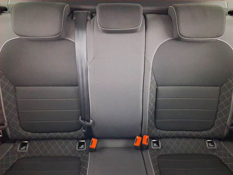 Škoda Fabia (2022) Style 1.0 TSI, ČR,1.maj - fotka 10 z 19