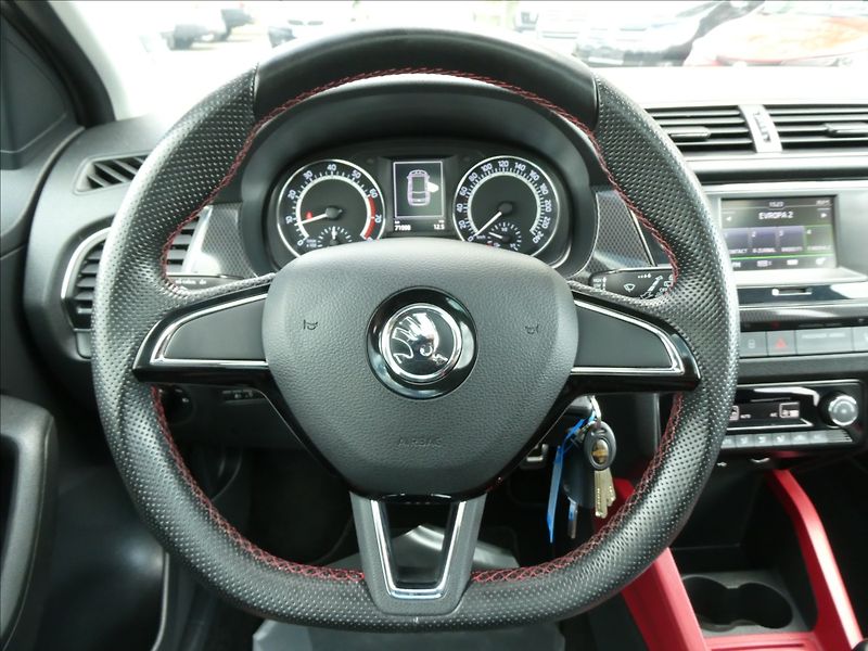 Škoda Fabia 1,2 TSI 81kW Monte Carlo, ČR - fotka 36 z 48