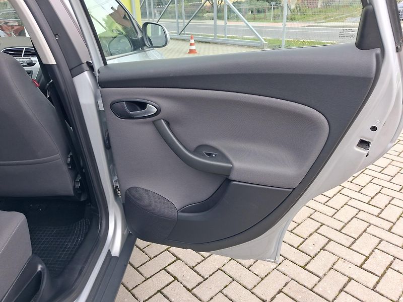 Seat Altea (2012) XL4 NAVI VYHŘ.SED, XENONY TOP  - fotka 17 z 42