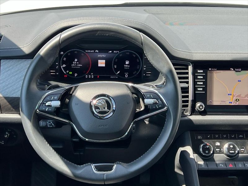 Škoda Kodiaq 2,0 TDi 147kW 7DSG 4x4 STYLE P - fotka 15 z 28