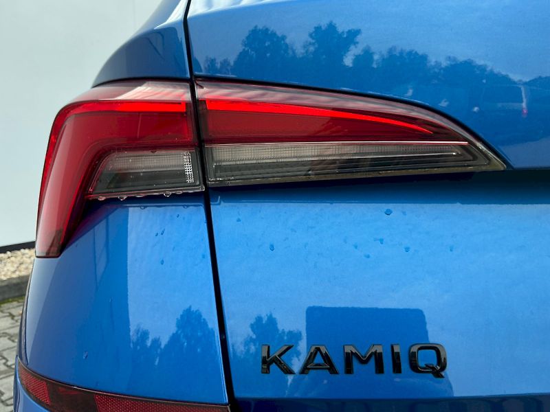 Škoda Kamiq (2021) 1.0 TSI DSG Monte Carlo - fotka 16 z 31