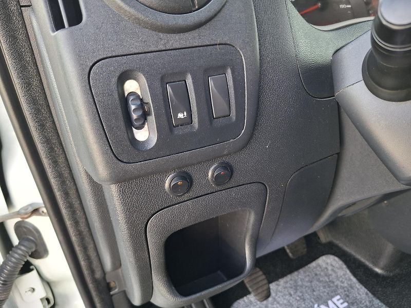 Renault Master (2017) 2,3DCi,Tupláky,tažné3,5t, DPH  - fotka 31 z 37
