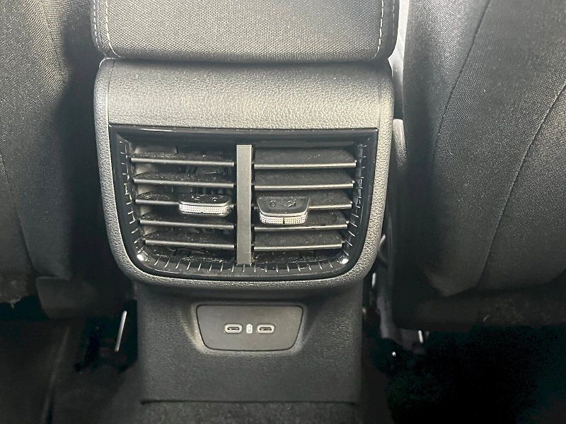 Škoda Fabia (2024) Top Selection 1.0 TSI 85 kW 6° - fotka 29 z 31