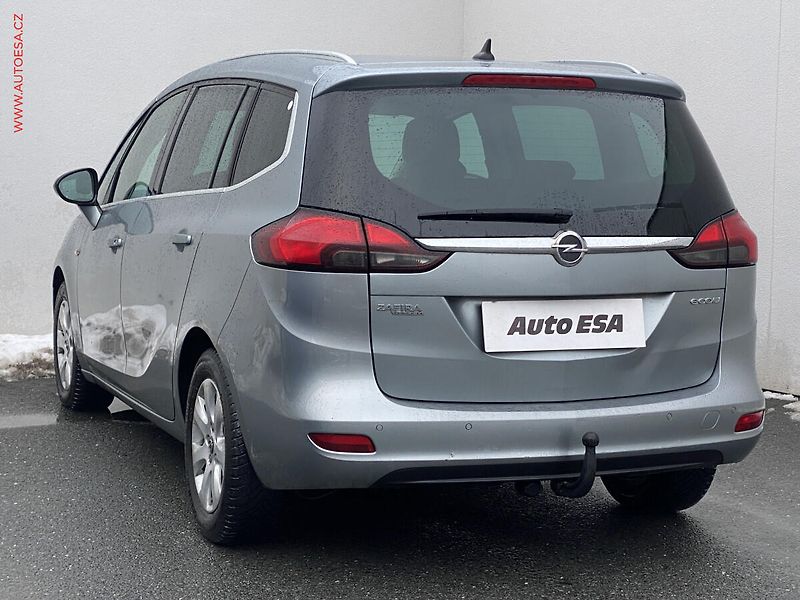Opel Zafira (2014) 1.6 CDTi, Innovation, TZ - fotka 6 z 19