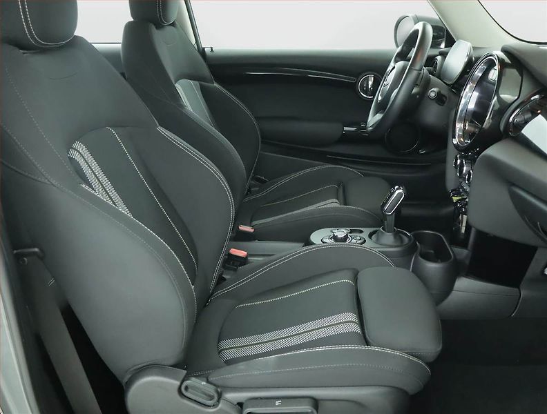 Mini Ostatní (2021) Cooper SE 32 kWh, SoH 98% - fotka 9 z 20