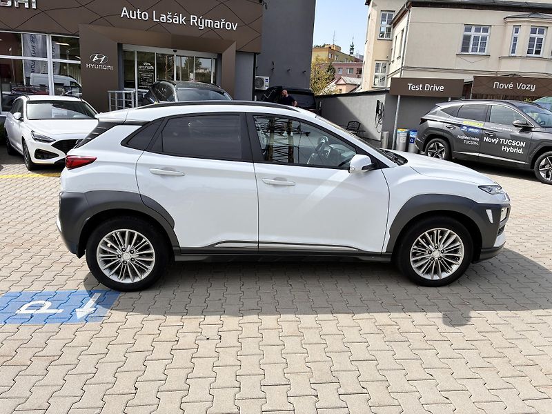 Hyundai Kona 1.3-130KW,4X4,AUTOMAT,TAŽNÉ - fotka 8 z 16