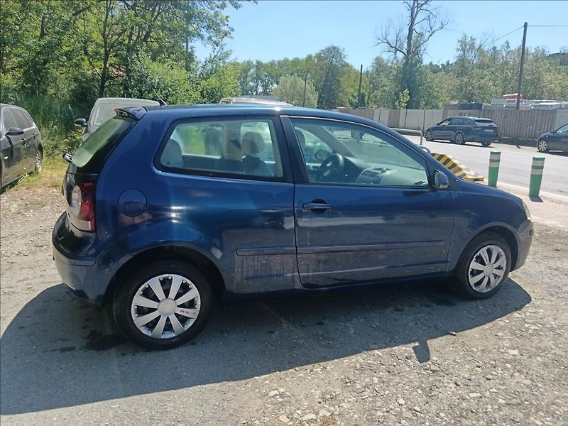 Volkswagen Polo 1,4 i Automat  Comfortline - fotka 12 z 17