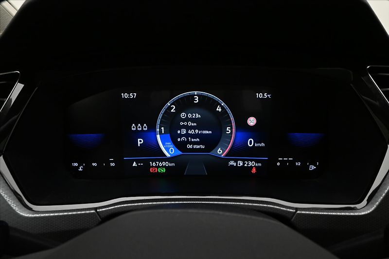 Volkswagen Touran 2,0 TDI 110kW Active Záruka až - fotka 14 z 24