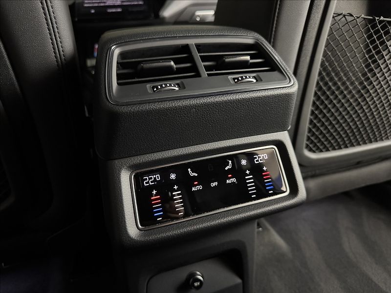 Audi e-tron S-Line Digital LED Záruka - fotka 18 z 49