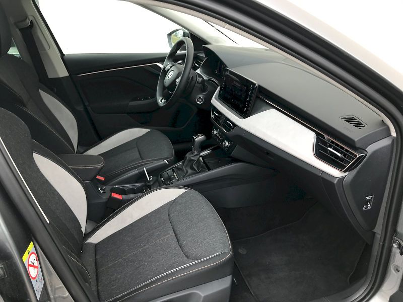 Škoda Scala (2024) SELEC TOP TSI 110/1.5 A7F - fotka 25 z 26
