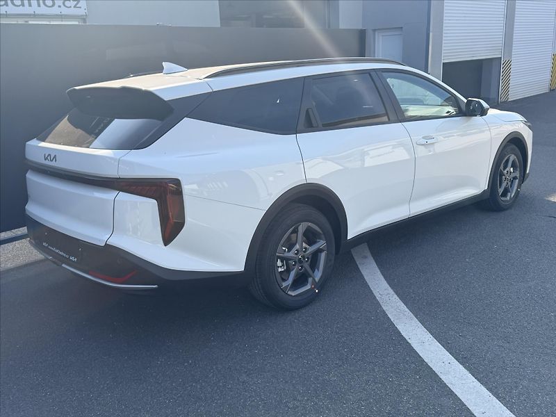 Kia K4 (2026) 1,0 T-GDi EXCLUSIVE  SW - fotka 6 z 14