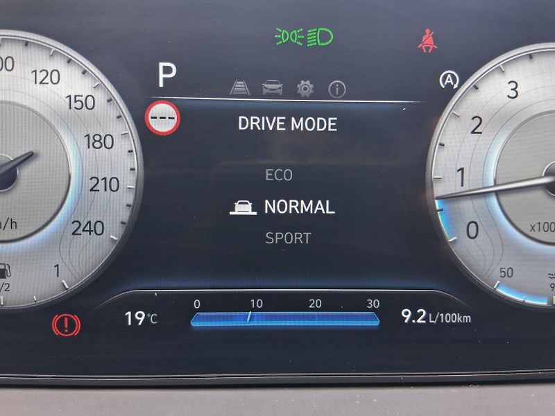 Hyundai Tucson SMART 1.6 T-GDi 110 kW - fotka 24 z 28