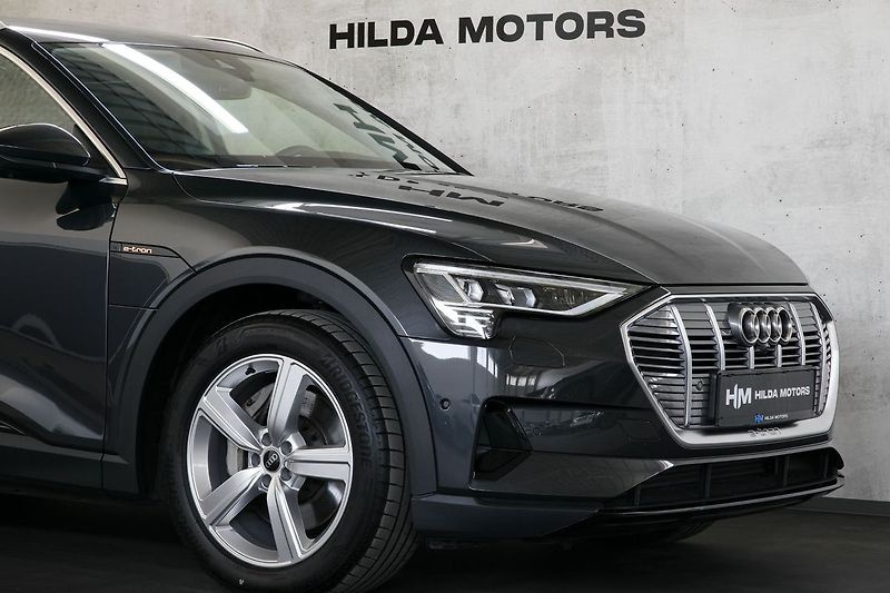Audi e-tron 55 300kW NightV B&O HUD ZÁRUKA - fotka 6 z 46