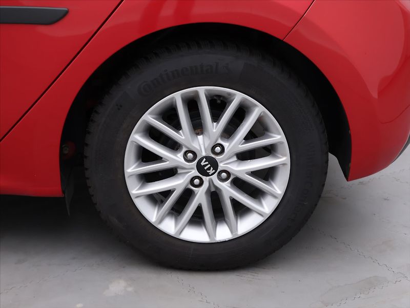 Kia Rio 1,4 CVVT 73kW Exclusive CZ - fotka 23 z 30