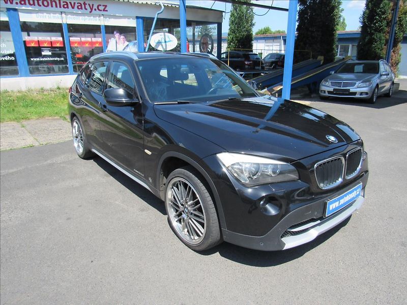 BMW X1 2,0 d xDrvie20d - fotka 3 z 29