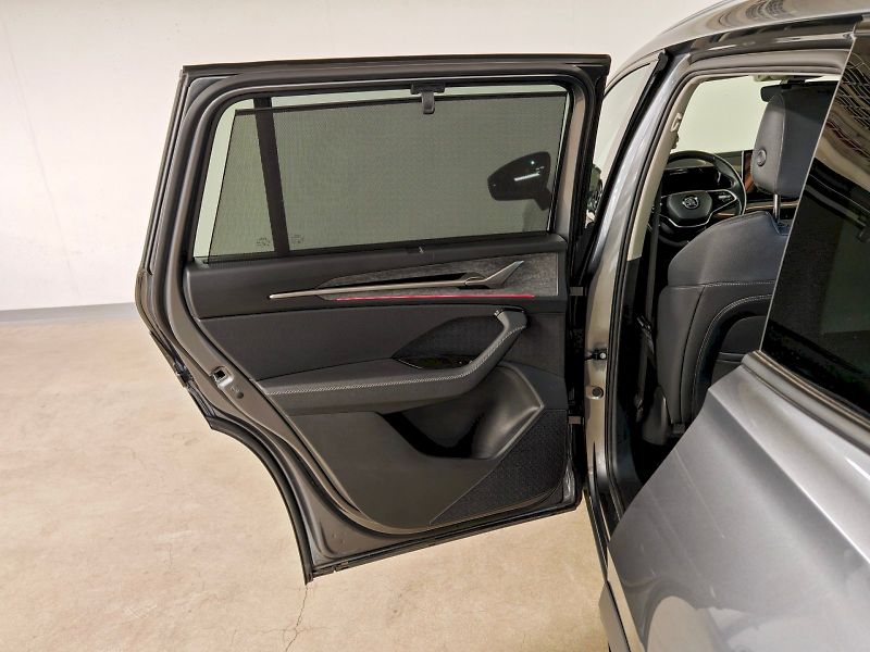 Škoda Kodiaq (2024) 2.0 TDI 142 kW DSG 4x4 Exclusi - fotka 27 z 36