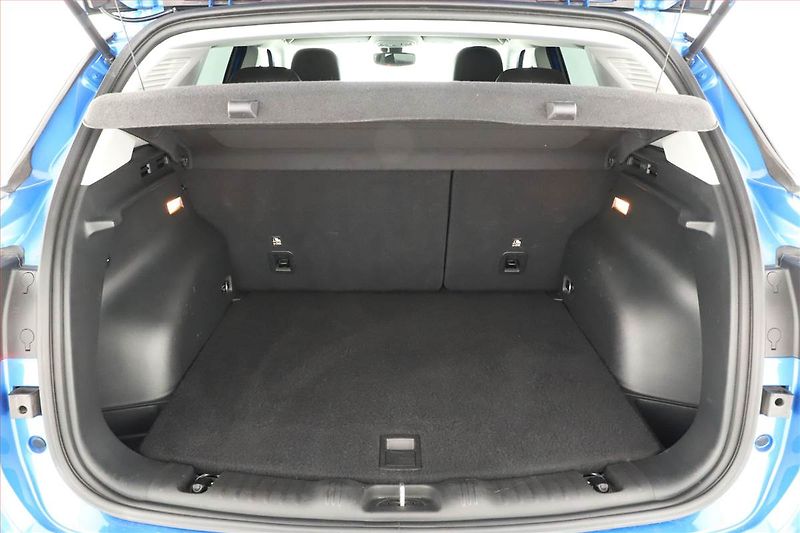 Jeep Compass (2020) 1.3 T-GDI, Kůže, Tempomat - fotka 10 z 19