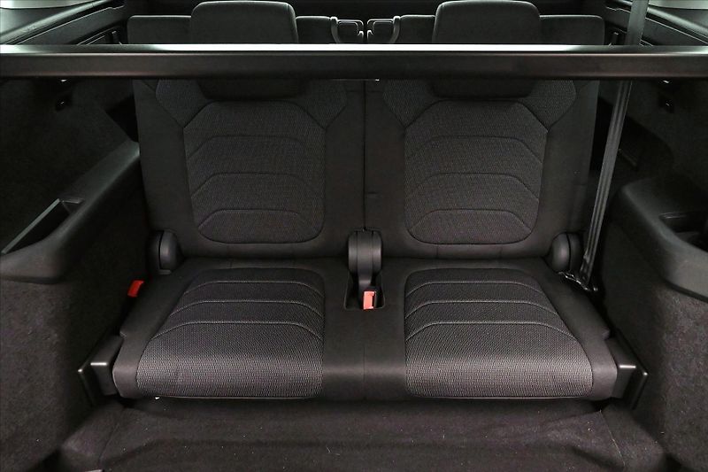 Škoda Kodiaq 1,5 TSI 110 kW DSG 7MÍST Záruk - fotka 29 z 32