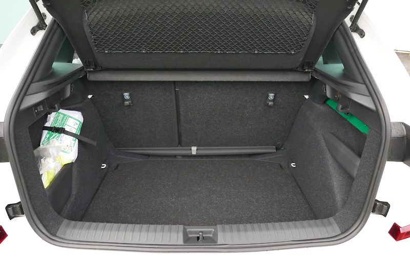 Škoda Kamiq (2025) 1.0 TSI 85 kW M6° Monte Carlo - fotka 23 z 30