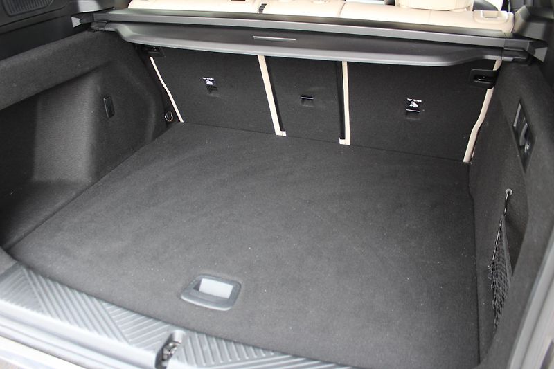 BMW X3 20d xDrive - fotka 23 z 27