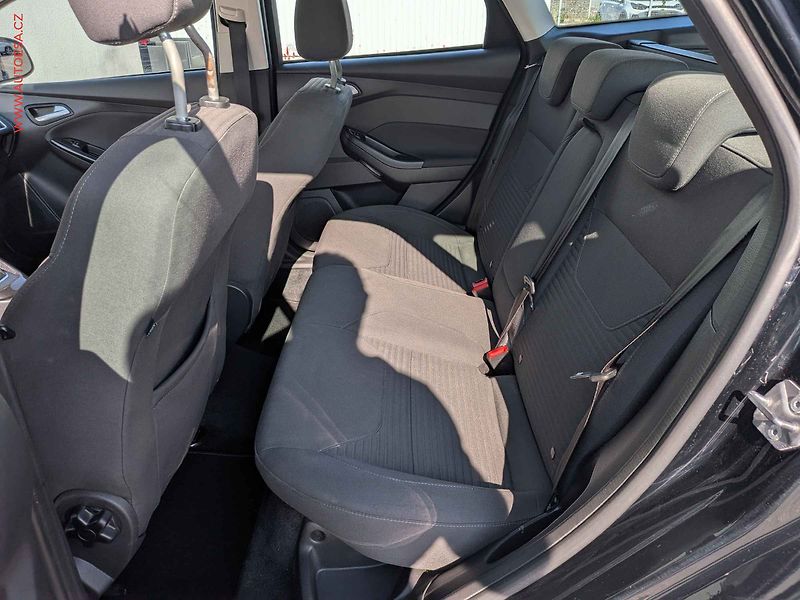 Ford Focus (2015) 1.0EB, AC, TZ, tempo - fotka 10 z 15