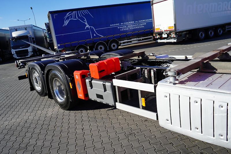 Mercedes-Benz (2016) ANTOS / 2645 / E 6 / BDF / 7.1 - fotka 36 z 53