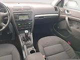 Škoda Octavia (2007) 1.9 TDI DPF, nová STK - náhled 8