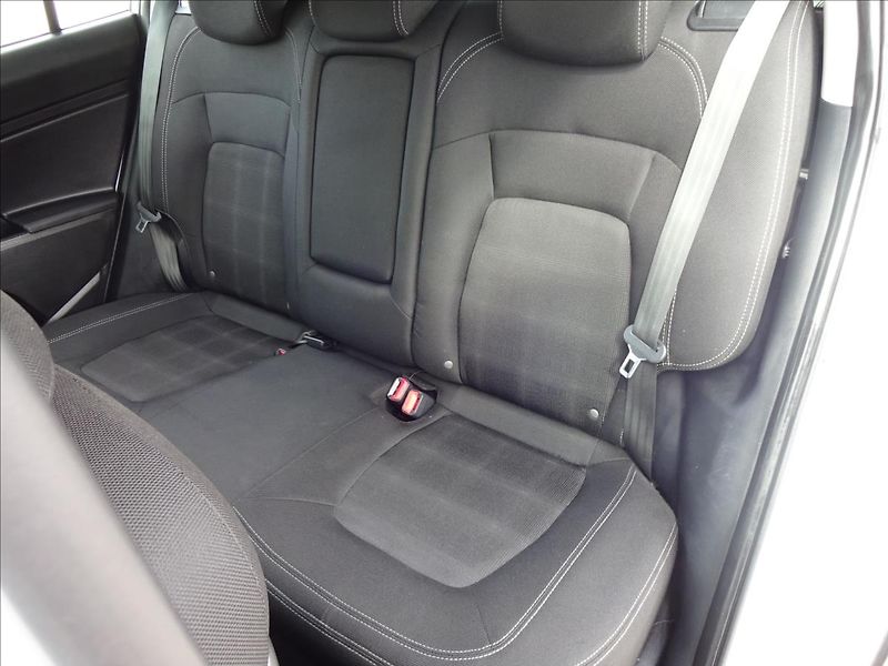 Kia Sportage 1,6GDi  Active Plus - fotka 21 z 46