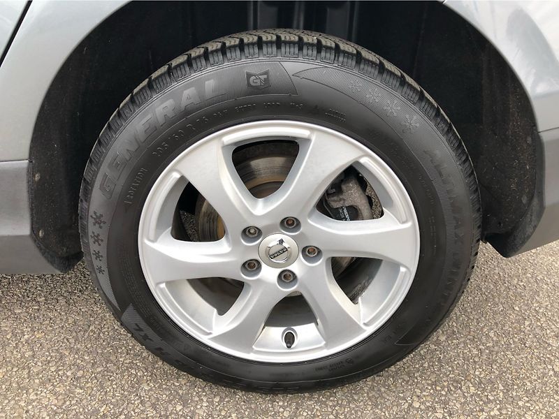 Volvo V40 D3 Cross Country - fotka 14 z 29