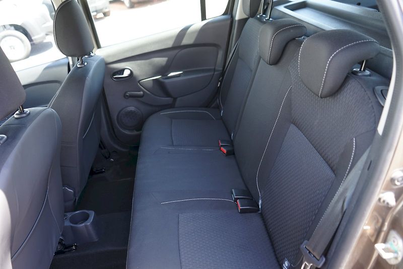 Dacia Logan (2018) 1.0 SCE - tažné - fotka 10 z 22