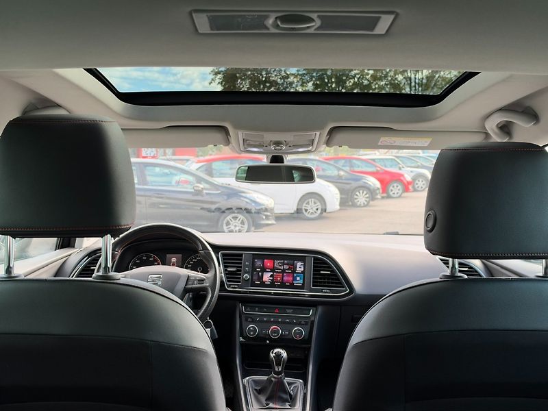 Seat Leon (2018) FR 1.2 TSI 92kW - fotka 23 z 33