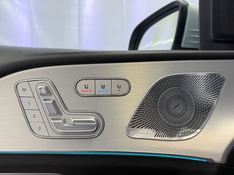 Mercedes-Benz GLS d 4MATIC AMG, MASÁŽE, BURMESTE - fotka 27 z 35