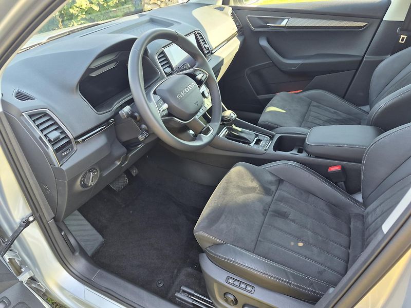 Škoda Karoq (2025) Karoq 1.5 tsi TOP selection  - fotka 19 z 29