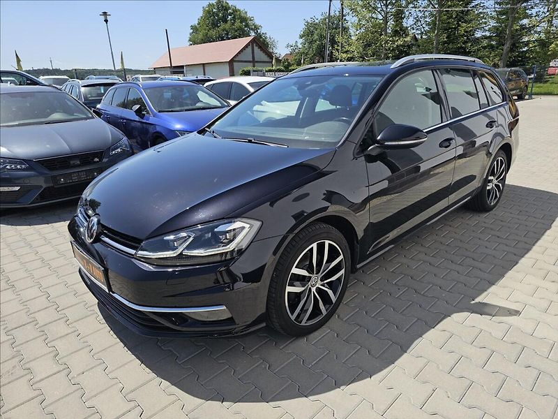 Volkswagen Golf 1,4TSi 110KW DSG Highline - fotka 3 z 50