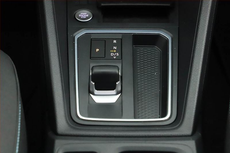 Ford Tourneo Connect (2025) Maxi 2.0 EcoBlue - fotka 14 z 21