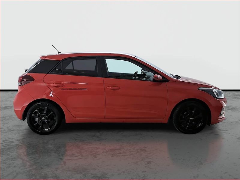 Hyundai i20 (2019) 1.2, Serv.kniha, Tempomat - fotka 6 z 17