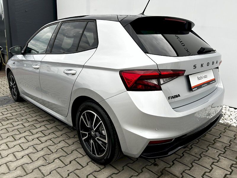 Škoda Fabia (2025) 1.5 TSI 110kW DSG Monte Carlo - fotka 35 z 35