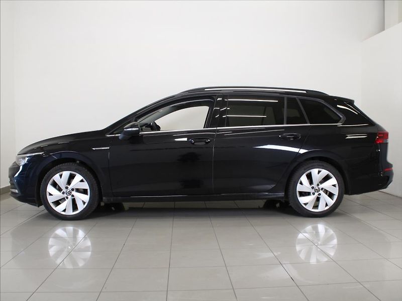 Volkswagen Golf 1,5 TSi 110kW Style Var.64tkm. - fotka 5 z 24