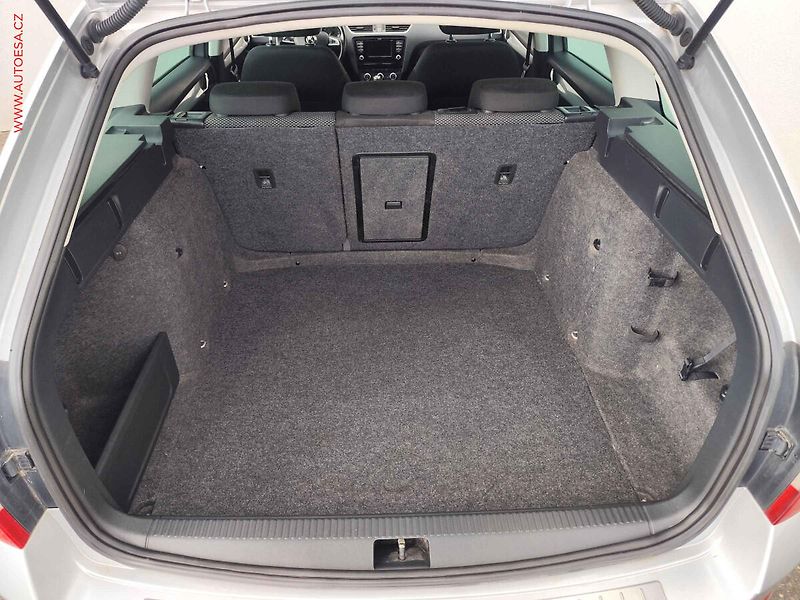 Škoda Octavia (2013) 1.6 TDi, Ambition, TZ - fotka 7 z 24