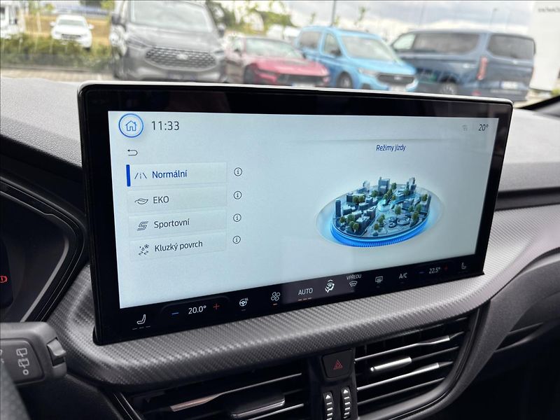 Ford Kuga 1,5 EcoBoost 111kW ST-Line X - fotka 36 z 40