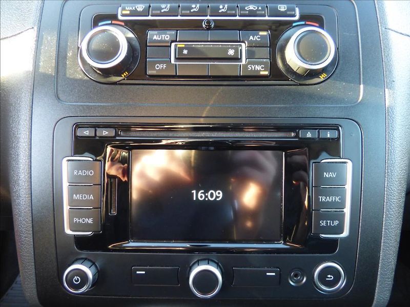 Volkswagen Caddy 2,0 TDI  Cup DSG - fotka 24 z 39