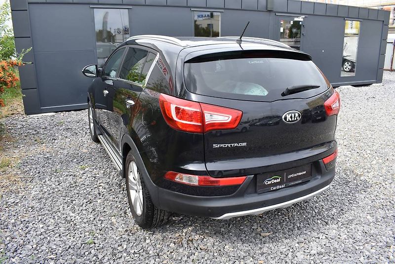 Kia Sportage 1,6 16V 1.M, PDC,KAMERA,AKCE - fotka 4 z 19