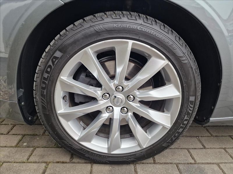 Volvo V90 2.0 D4 Momentum Pro,ČR,1.Maj. - fotka 47 z 50