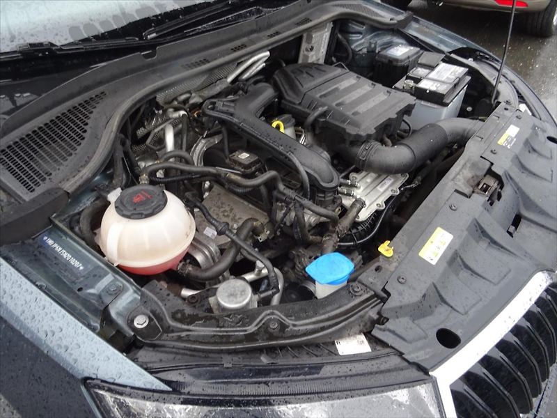 Škoda Fabia 1,0 TSi 70 kW Automat - fotka 29 z 31
